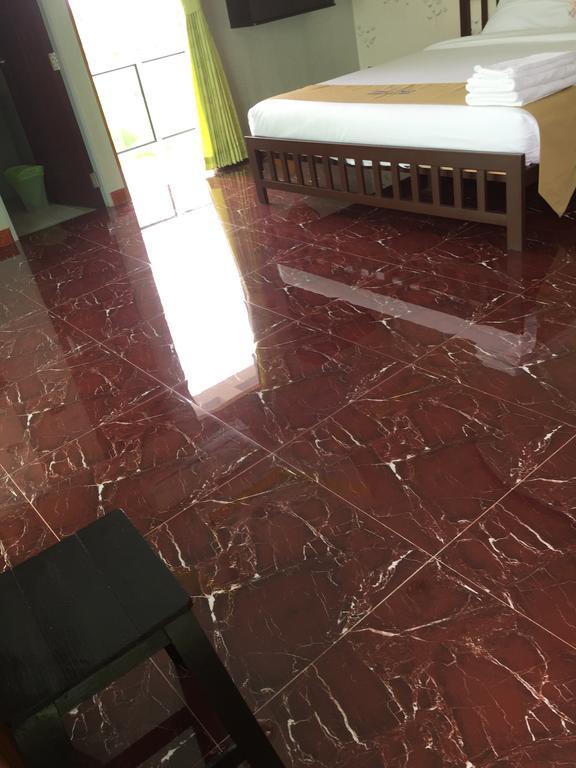 Por-Ho Boutique Hotel Nakhonratchasima Rom bilde
